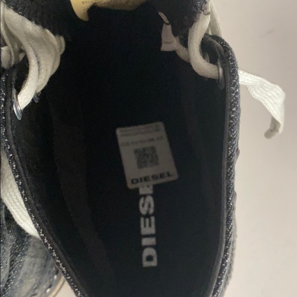 Authentic diesel shoes in great condition!! - Picture 5 of 5